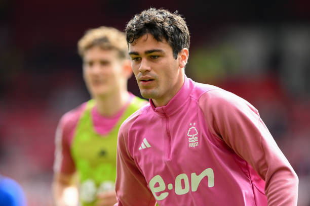 布季米尔凭 布季米尔凭