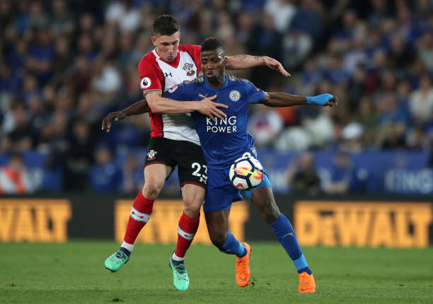 为与球迷的 为与球迷的