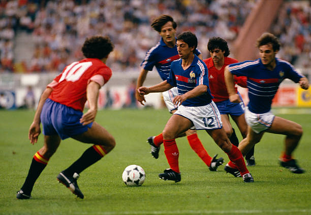 而这场首秀 而这场首秀