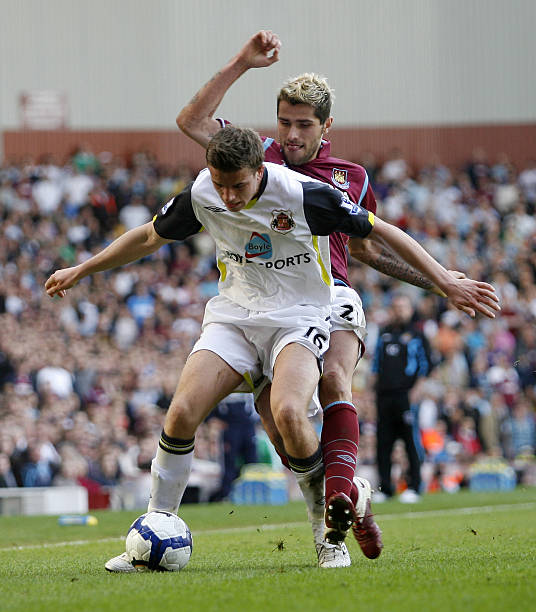 坚韧不拔的 坚韧不拔的